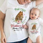 Personalisierte Our First Mother's Day T-Shirt mit niedlichen Tier und Name Muttertag Geschenk für neue Mama