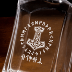 Personalized Viking Runes Whiskey Decanter with Engraved Name Father's Day Birthday Gift for Father Friends Bartenders