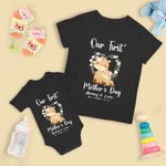 Algodón personalizado Nuestro primer Día de la Madre Jirafa Camiseta de mamá y bebé Onesie con nombres y año de regalo para la nueva mamá bebé