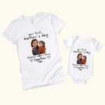 Personalizzato per la nostra prima festa della mamma 100% cotone Baby Onesie T-shirt Set di abbigliamento abbinato con foto e nome Regalo per neonato Nuova Mamma