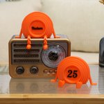 Figurine de pigeon d'argile orange vif personnalisée avec nom et numéro Décoration de bureau Cadeau d'anniversaire pour garçons Hommes passionnés de tir sportif