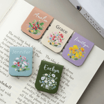 Personalised Birth Flower Bouquet Multicolour Magnetic PU Leather Bookmark Clip with Name Birthday Gift for Book Lovers