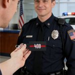 Porte-clés personnalisé Thin Line avec numéro brodé Utilisation quotidienne Cadeau commémoratif pour la police