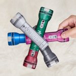 Torche magnétique plate multicolore personnalisée avec nom Panier d'écolier Utilisation nocturne Fête de Pâques Cadeau pour enfants