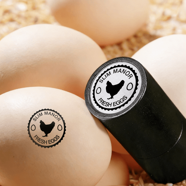 Tampon d'œuf sécurisé avec encre de qualité alimentaire Nom Texte et année Cadeau d'anniversaire pour la famille Fermier Éleveur