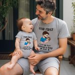 Personalizado Nuestro Primer Día del Padre Personaje de dibujos animados 100% algodón Camiseta body para bebé con nombre y año Ropa de familia Regalo de cumpleaños para papá bebé