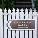 Personalized Metal Arrow Wedding Sign with Text Wedding Reception Signage Direction Preparing Gift for Newlyweds