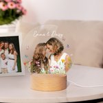 Personalizzato fiore farfalle foto LED acrilico luce notturna Desk Decor Compleanno Anniversario regalo per sorelle Besties