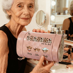 Borsa per il trucco personalizzata impermeabile in pelle PU di mucca Highland con 1-8 nomi e titoli, essenziale per i viaggi Regalo per la festa della mamma per la nonna