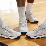 Personalizzato Volleyball Star nome perline scarpa Charm Ritorno a scuola regalo di compleanno per gli amanti della pallavolo Cheerleaders