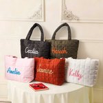 Personalisierte Multicolor Blume Lollipop Design bestickt Nylon Handtasche mit Winding Name Travel Essential Geburtstag Geschenk für Frauen