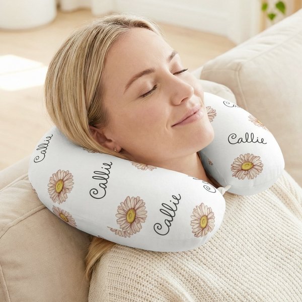 Gepersonaliseerd Multicolor Geboortebloem Zacht Draagbaar Nekkussen met Naam Travel Essential Dagelijks Gebruik Verjaardagscadeau voor Familie Vriend Collega