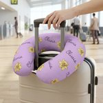 Oreiller de cou portable personnalisé avec nom, fleur de naissance multicolore, essentiel de voyage, utilisation quotidienne, cadeau d'anniversaire pour la famille, un ami ou un collègue.
