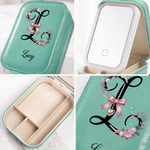 Personalised Elegant Initial Multi-Compartment Name Jewellery Box with LED Makeup Mirror Travel Accessories Birthday Gift for Mom and Grandma