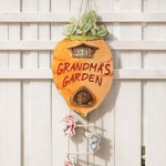 Personalisierte hölzerne 2-8 Peter Rabbits Karotte Haus Garten Zeichen mit Namen Garten Dekor Housewarming Geburtstag Geschenk für Opa Oma