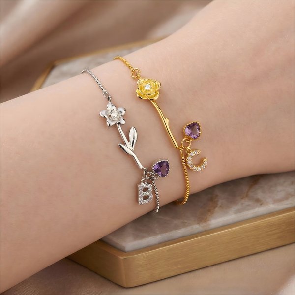 Personalisiertes Geburtsblumen Armband mit Geburtsstein- und Initiale-Anhängern Geburtstag Valentinstag Jahrestag Geschenk für Damen Ehefrau Partnerin