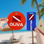 Personalisierte Multicolor Taucher Flagge Design Acryl Gepäckanhänger mit Text Reisezubehör Tauchen Ausbildung Geburtstag Geschenk für Taucher