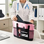 Borsa tote grande personalizzata in tessuto Oxford con infermiera in stile cartone animato, nome e titolo - Regalo di compleanno per infermiere