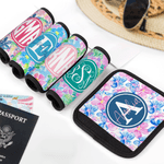 Henkilökohtainen kesä Trooppiset kukat Monogrammi matkatavaroiden kahvan kansi nimi matkalaukku Travel tarvikkeet Syntymäpäivä lahja Travel ystäville ystävät