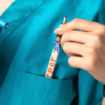 Personalized Cute Simple Line Nurse Draw Multicolor Retractable Glitter Ballpoint Pen with Name Appreciation Birthday Gift for Medical Staff