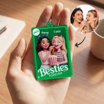Gepersonaliseerde Besties Forever Cartoon Foto Acryl Sleutelhanger met Naam en Jaar Verjaardag Gift voor Vrienden Besties