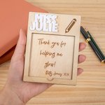 Set di porta note appiccicose in legno 3D personalizzate con nome e testo incisi Regalo di fine anno di apprezzamento per l'insegnante