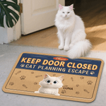 Zerbino antiscivolo personalizzato Keep Door Closed 3D Cartoon Pet con 1-3 nomi Regalo di compleanno per padroni di cani e gatti