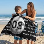 Serviette de plage surdimensionnée à séchage rapide avec nom Accessoires de vacances d'été Cadeau d'anniversaire pour les amoureux des sports de balle Amis