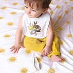 Personalisierte erste Osterhase Baby Lätzchen mit Namen und Osterei Baby Dusche Ostern Geschenk für Neugeborene