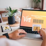 Personalisierte Das kleine College-Gesicht Foto Überleben Box Geldkartenhalter mit Namen Klasse 2026 High-School-Abschluss Geschenk für Freshmen