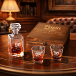 Personlig farfar etablerad whiskydekant med datum och titel fars dag födelsedagspresent för bartender whiskyälskare