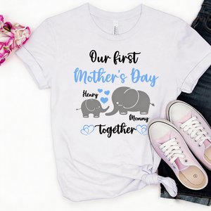 Notre première fête des mères ensemble - T-shirt personnalisé 100% coton avec les prénoms Cadeau de fête des mères pour la nouvelle maman