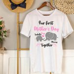 Nuestro primer Día de la Madre juntos - Camiseta personalizada 100% algodón con nombres Regalo del Día de la Madre para la nueva mamá