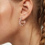 Personligt Twisted Band Name Design Hoop Earrings Dainty Smycken Födelsedag Julklapp för kvinnor