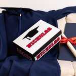 Personalisierte Graduation Cap Keepsake Geschenk-Box mit Namen und Jahr Speicher Graduierung Geschenk für Klasse von 2026 Absolventen
