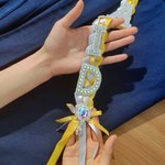 Personalized Bling Flower Rhinestone Pearl Letter Two-Colored Ribbon Braided Lei with Name Graduation Party Decor Gift for Class of 2026 Graduates