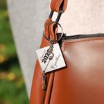 Personlig Graduation Cap Class of 2026 Graverat namn Nyckelring med tofshänge Ryggsäck Tillbehör Graduation Party Gift for Graduates