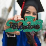 Panneau en bois pailleté personnalisé avec nom et année Décoration pour photo de fin d'études Cadeau pour les diplômés de la promotion 2026