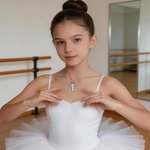 Collier personnalisé Ballerine Casse-Noisette avec nom Anniversaire Cadeau de récital de danse pour les amoureux du ballet et les danseurs