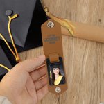 Llavero de cuero personalizado multicolor con foto de gorro de graduación con nombre y año Regalo de graduación motivador para graduados