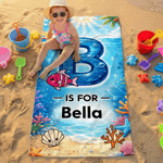 Personalisiertes Strandtuch mit Wassereffekt-Initiale | Meerestiermotiv | in Übergröße erhältlich | Sommerausflug Geburtstag Geschenk für Kinder