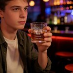 Personalized Football Team Pour Line 10 oz Whiskey Glass with Name Father's Day Birthday Gift for Football Fans