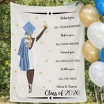 Henkilökohtainen sarjakuva Valmistuminen merkki motivoiva viesti nimi pehmeä heittää peitto vuosi ja nimi Valmistuminen lahja valmistuneille