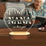 Personalisierte Mom We Love You Herzförmige LED-Nachtlicht mit 1-12 Kindernamen und hölzernen Basis Home Decor Muttertag Geburtstag Geschenk für Mama Oma