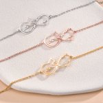 Bracelet personnalisé Mobius Infinity en forme de coeur de chat avec nom Bijoux élégants à porter au quotidien Cadeau d'anniversaire pour les amoureux des chats