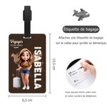 Étiquette de bagage personnalisée avec personnage de dessin animé texte et nom - Cadeau d'anniversaire pour famille et amateurs de voyage couple