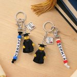 Personalizzato 3D Pixel Block Style Graduate Card Keychain Set con nome e bouquet Regalo di laurea felice per i compagni di classe laureati
