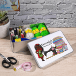 Patch Machine à coudre Cartoon Sewing Girl Kit Kit de couture Boîte de rangement avec nom Anniversaire Fête des mères Cadeau pour Maman Grand-mère Amoureux de la couture