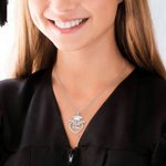 Personalisierte Grad Cap Herz Halskette mit Geburtsstein Name und Jahr Klasse von 2026 Graduierung Geburtstag Geschenk für Absolventen