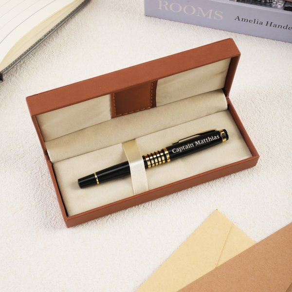 Personalized Engraved Text Pilot Shoulder Boards Black Gold Trim Pen Daily Use Birthday Gift for Captain Pilot Flight Instructor